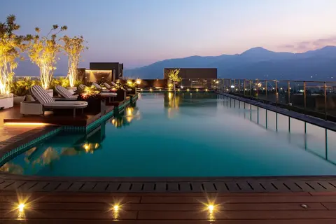 The Botanica Sanctuary Bogor, Rooftop pool