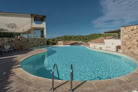 EA BIANCA Residence, Pool