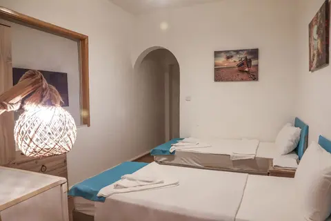 Yalıyanı Pansiyon, Room