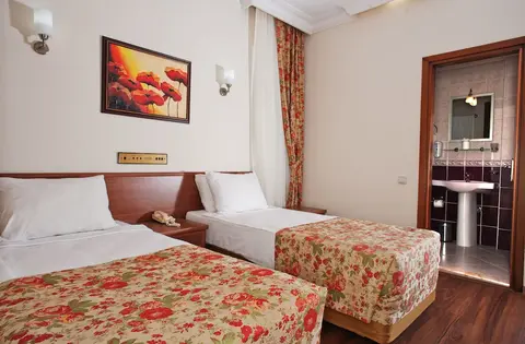Triana Hotel, Room