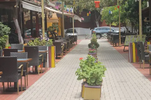 Kleopatra Bavyera Hotel, Garden
