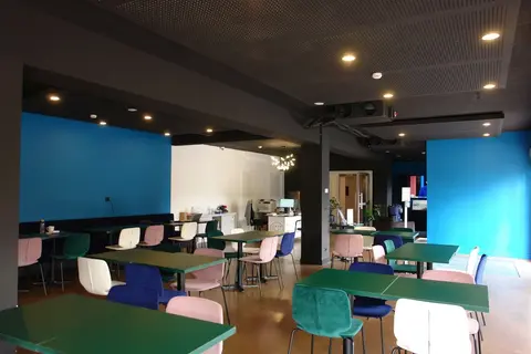 Brit Hotel Marseille Aéroport, Restaurant