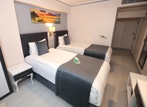 Skalion Hotel, Room