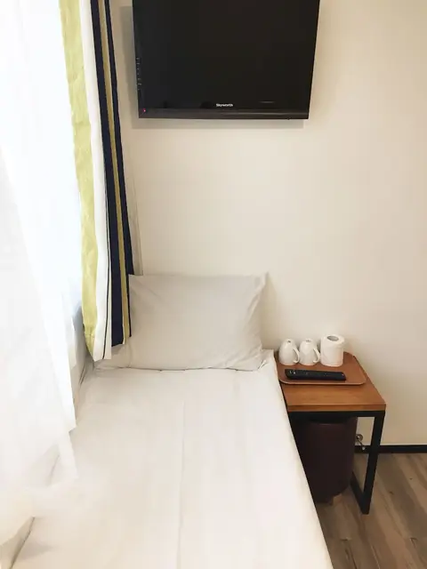 Yesinn @YMT, Room