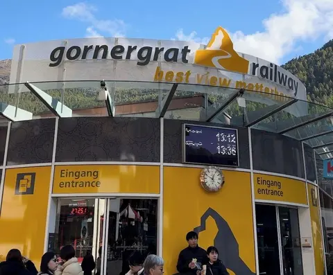 Peaky Riders Self Check-in Hotel, Point of interest