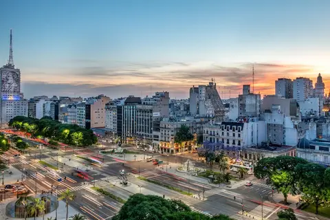 Up Congreso Hotel, Exterior