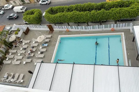 Pefkos Hotel, Outdoor pool