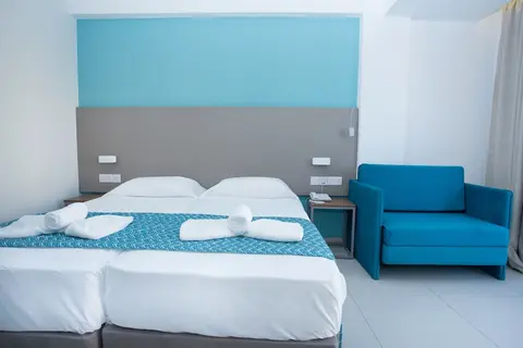 Mandali Hotel, Room