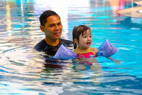 Majlis Grand Mercure Residence Abu Dhabi, Outdoor pool