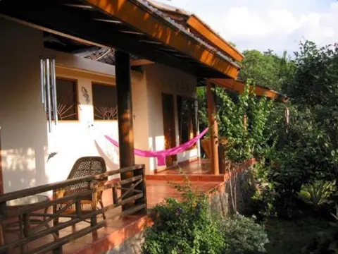 Sananda Bungalow, 