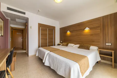 Prince Park Hotel, Room