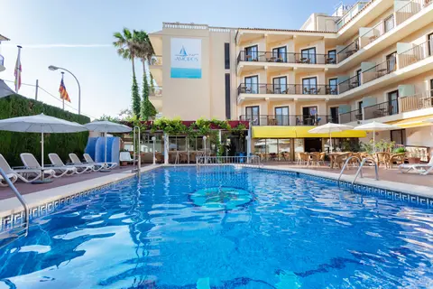 Amoros, Pool