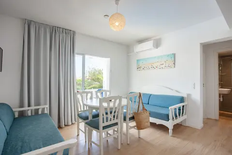 APARTAMENTOS EUROPA, Room