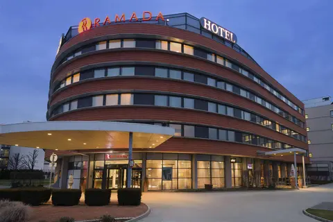 Ramada By Wyndham Graz, General view