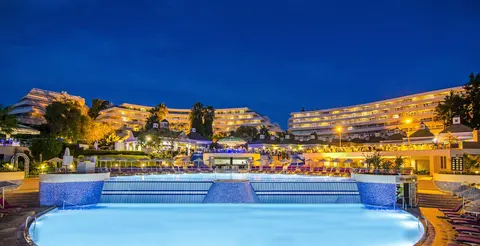 Grand Blue Sky International Hotel, Pool