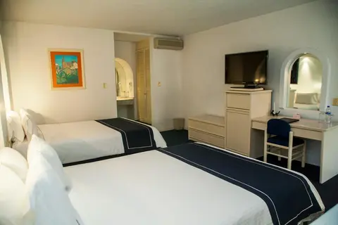 Mision de los Angeles, Room