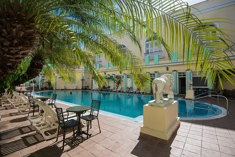 Hotel La Union, Affiliated By Melia, Pool