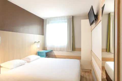 Reseda Hotel, Room