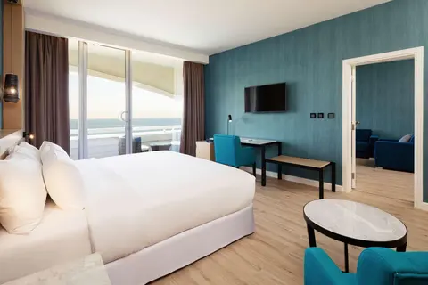 Occidental Sharjah Grand, Room