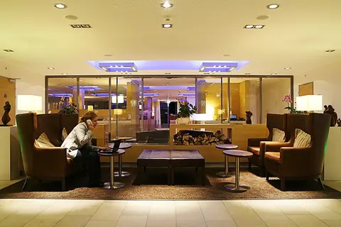 H+ Hotel Zurich, General view