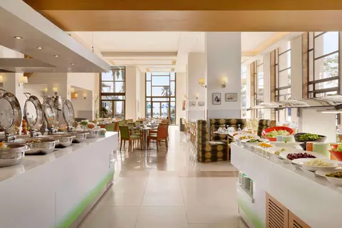 Ramada Resort By Wyndham Dead Sea, Restaurant