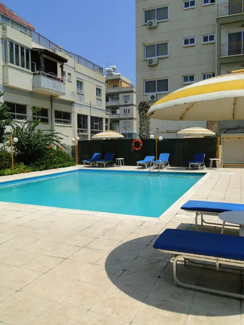 Sunflower Hotel Apts, Pool