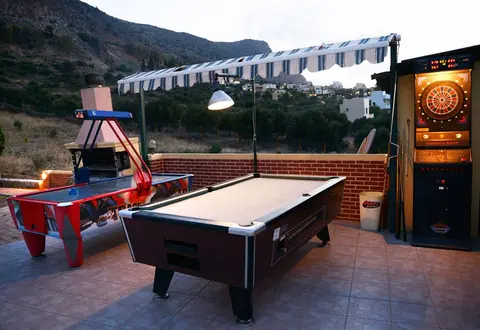 Petra Village, Sports and Entertainment