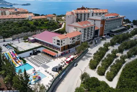 Ramada Hotel & Suites By Wyndham Kusadasi, General view