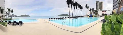 Viaggio Resort Mazatlan, Pool