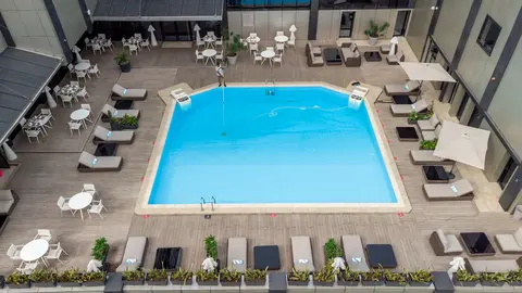 Krystal Palace Douala, Sports and Entertainment
