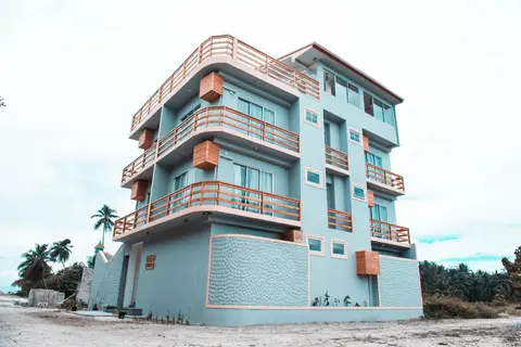  Xen Midu Hotel Addu City Maldives, 