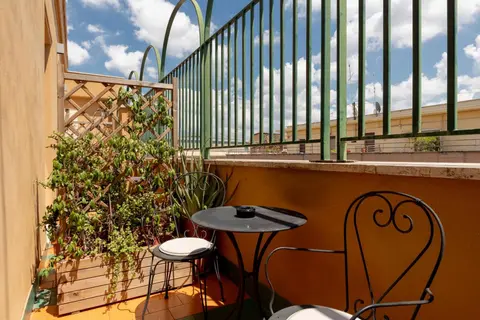 Blue Inn Luxury Suites, 