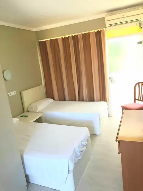 Hostal Alce, 