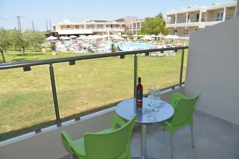 Emerald Hotel, 