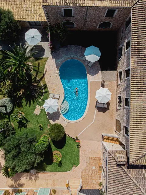 Curolla Petit Hotel, 