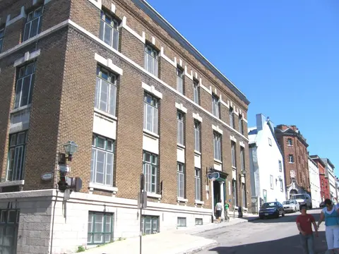 Auberge Internationale de Quebec - HI CANADA, 