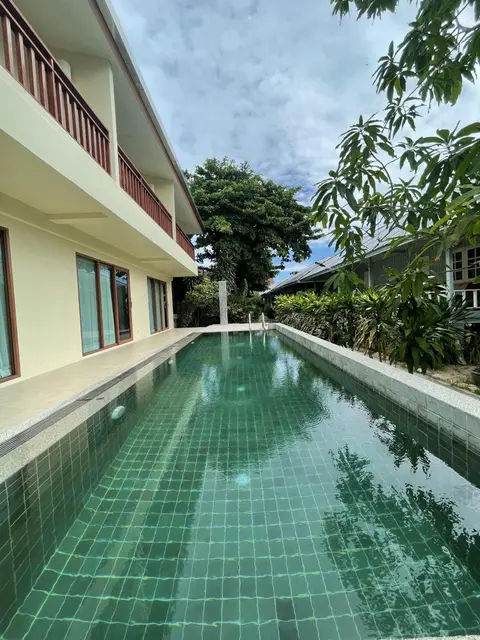 Utopia Resort, 