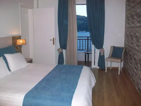 Mirini Hotel, 