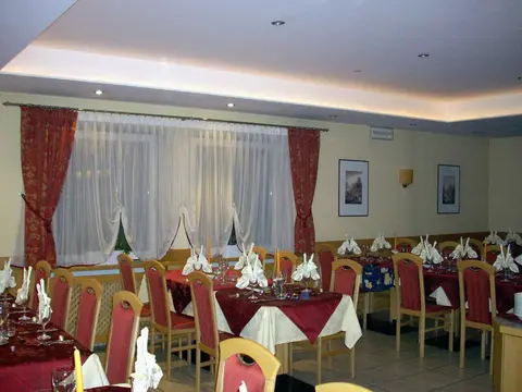 Hotel Bologna, 