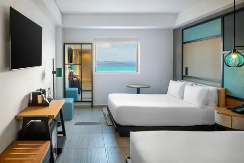 Aloft Cancun, 