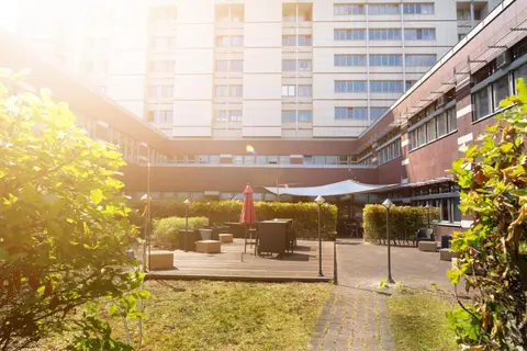 Bettenburg Hotel & Hostel, 