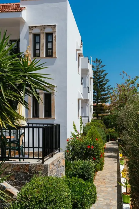 Paradise Hotel-Apartments, 