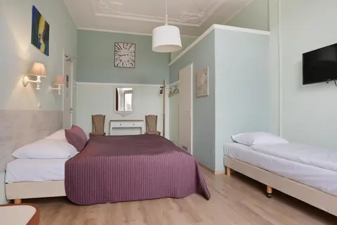 Hotel Corel, 