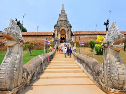 Bangkok e antiche capitali, tour privato