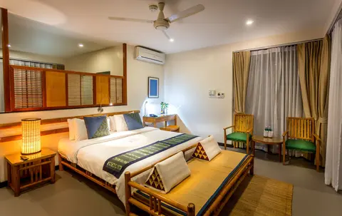 The River Resort, 
