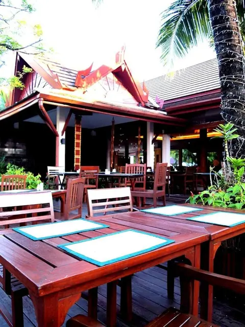 Fanari Khaolak Resort, 