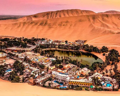 Ica and Paracas with Overflight from Pisco 02 Days / 01 Night