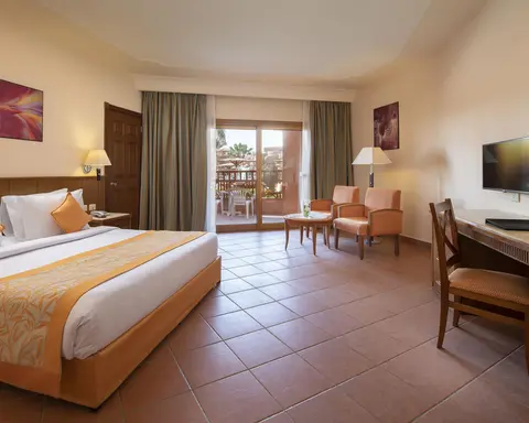 Charmillion Gardens Resort & Aqua Park - GATTINONI, 