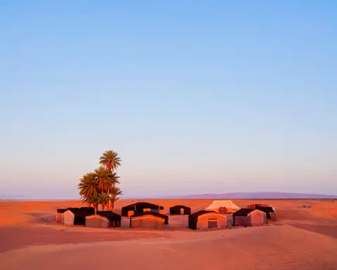 SAHARA EXPRESS (1 noche en Jaima)