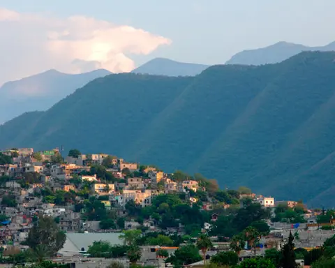 MONTERREY A TU ALCANCE
